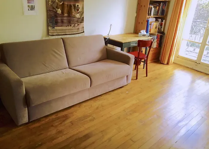 De Charme De 60 M2 Entre Montmartre Et Batignolles *