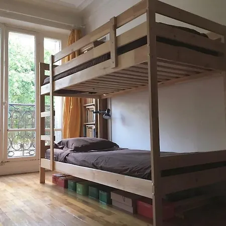 De Charme De 60 M2 Entre Montmartre Et Batignolles Apartment Paris