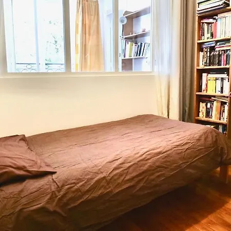 De Charme De 60 M2 Entre Montmartre Et Batignolles Apartment