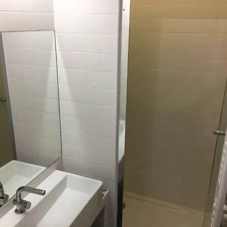 De Charme De 60 M2 Entre Montmartre Et Batignolles Apartment Paris