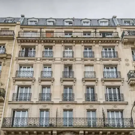 De Charme De 60 M2 Entre Montmartre Et Batignolles Apartment