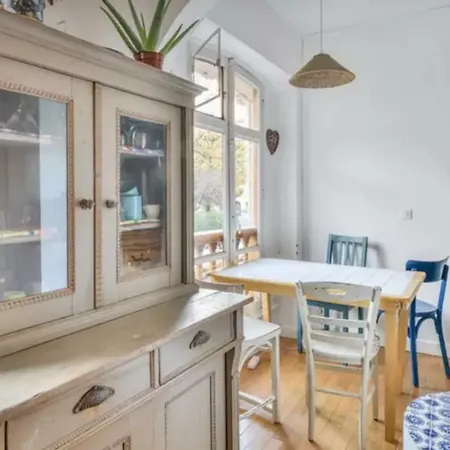 De Charme De 60 M2 Entre Montmartre Et Batignolles Paris